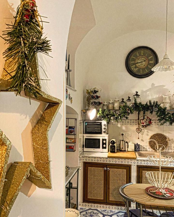 Bed and Breakfast La Casa Degli Angeli Salerno Exterior foto